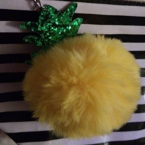 Pineapple key / purse chain